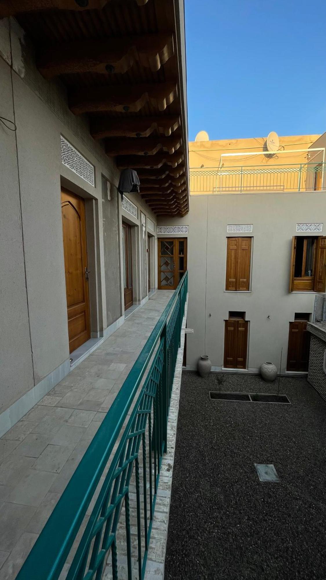 Mahbubakhon Guest House In Old City Buchara Exterior foto